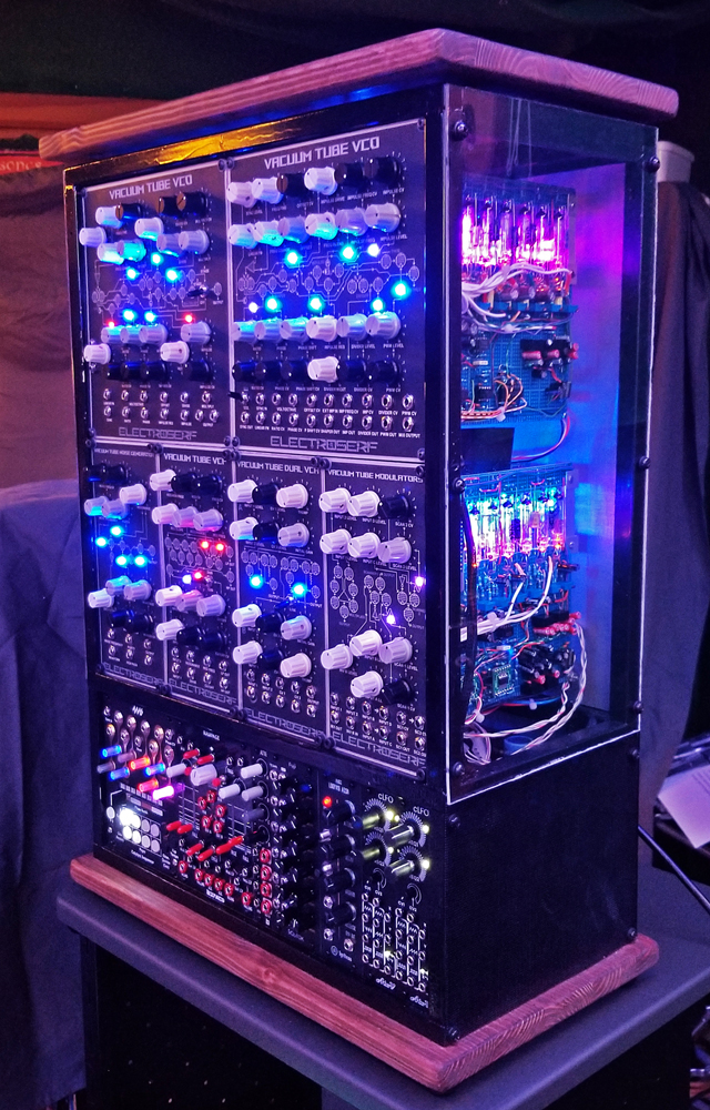 Electroserf experimental synthesizer